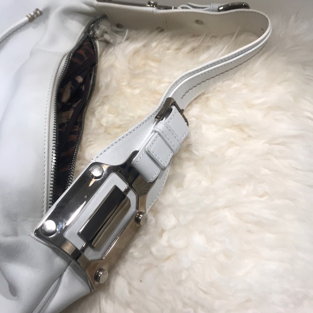 Handbag - Picture 2 of 3